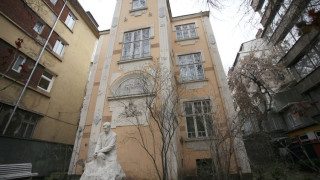 Плащат за ремонти на стари сгради в София