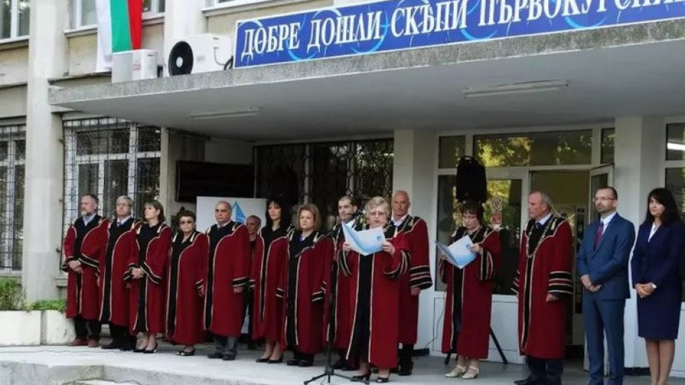 Отварят медицински факултет и в Бургас | StandartNews.com