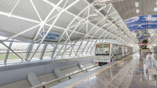 Спряха метрото до летището