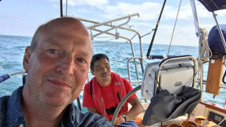 Сляп японец прекоси Тихия океан с яхта