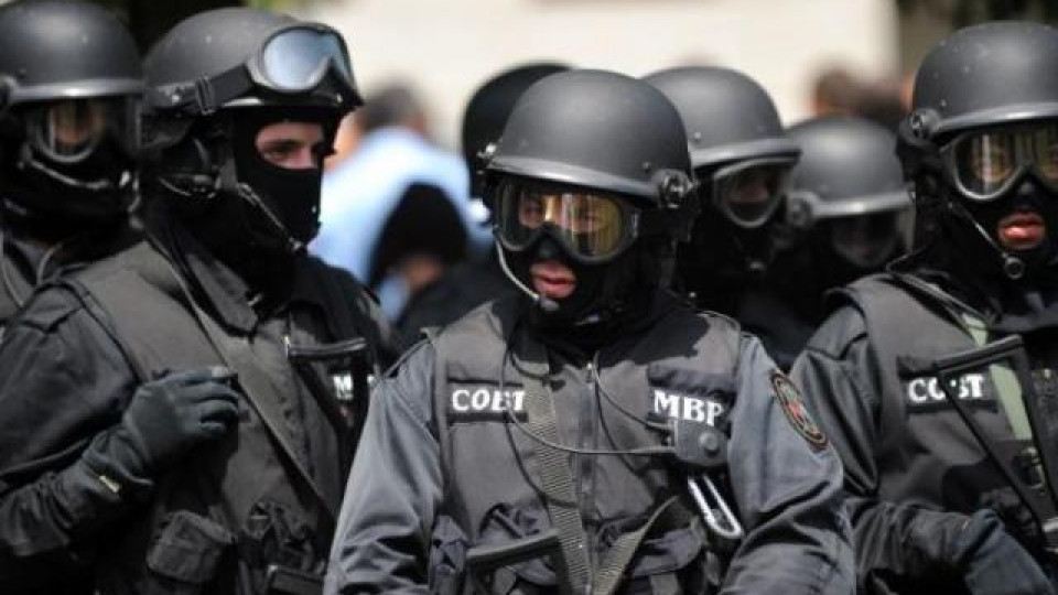 Арестуваният шеф от баретите:Откупът да се занесе в чейндж бюро | StandartNews.com