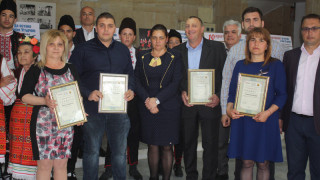 Първа награда за учители в Угърчин
