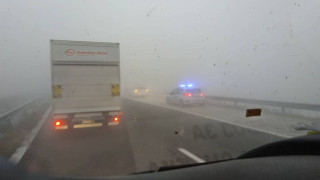 Камион се запали на магистрала „Тракия“