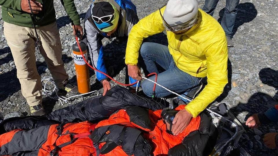 Спасиха алпинист след 40 часа под Анапурна | StandartNews.com