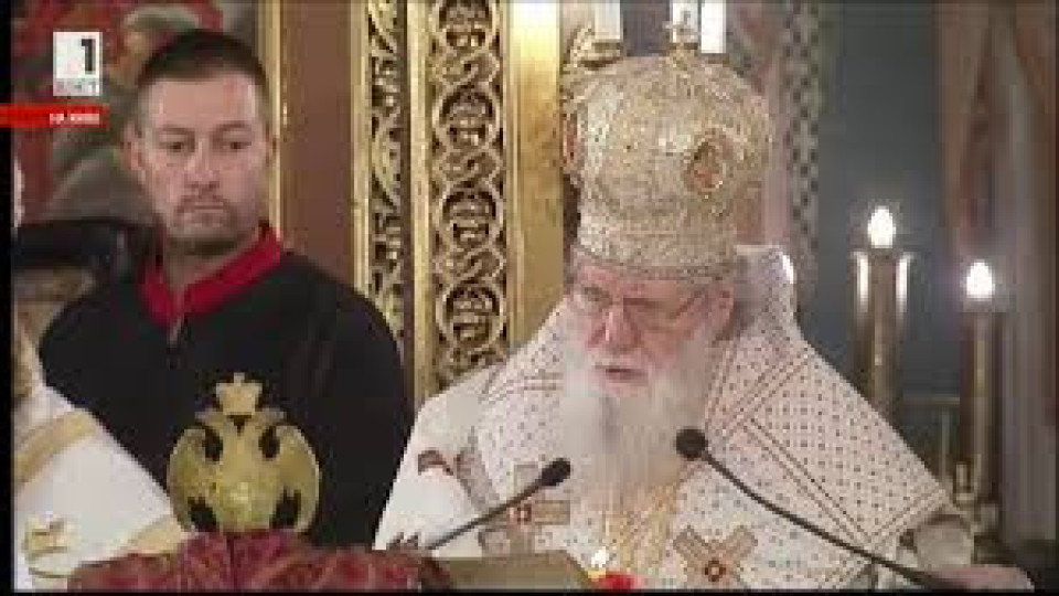 Празнично богослужение за Второ Възкресение | StandartNews.com