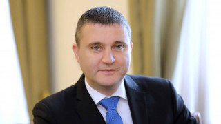 Горанов: Забравете за тема Данъци до 2021-ра