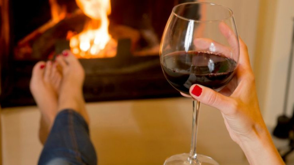 Чаша вино на ден помага срещу депресия | StandartNews.com