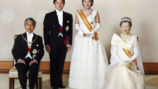 Възпитаник на Оксфорд седна на трона в Япония
