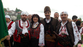Караянчева откри празника на чевермето в Златоград