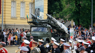 Парадът за Гергьовден събра Вермахта и Червената армия