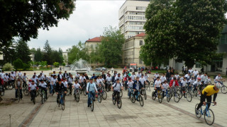 Отбелязват с велообиколка Деня на Европа в Разград