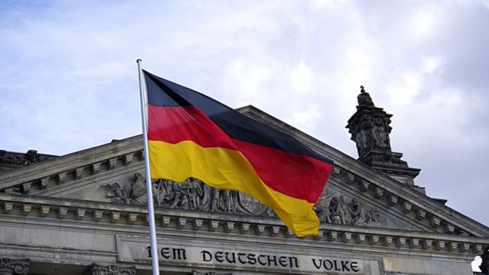 Премиер иска Германия да смени химна си | StandartNews.com