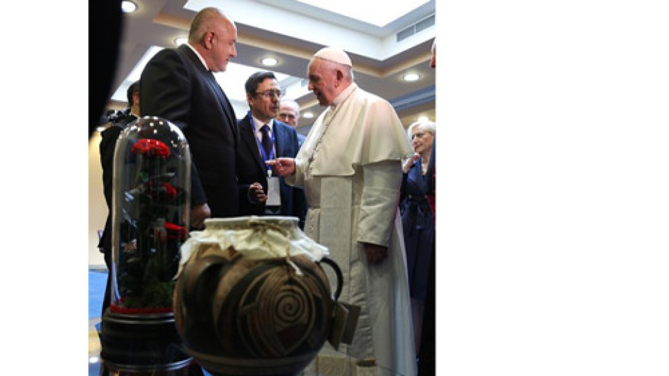 Папата утвърди киселото мляко като българско | StandartNews.com