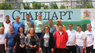 "Стандарт" раздаде купите в турнира "Лидерите"