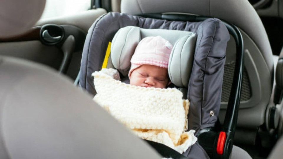 Забравиха бебе в такси | StandartNews.com