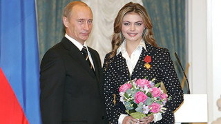 Алина Кабаева родила близнаци от Владимир Путин