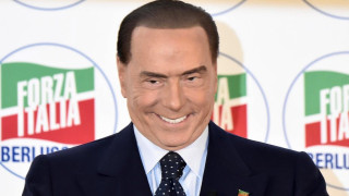 Берлускони отива в Европарламента