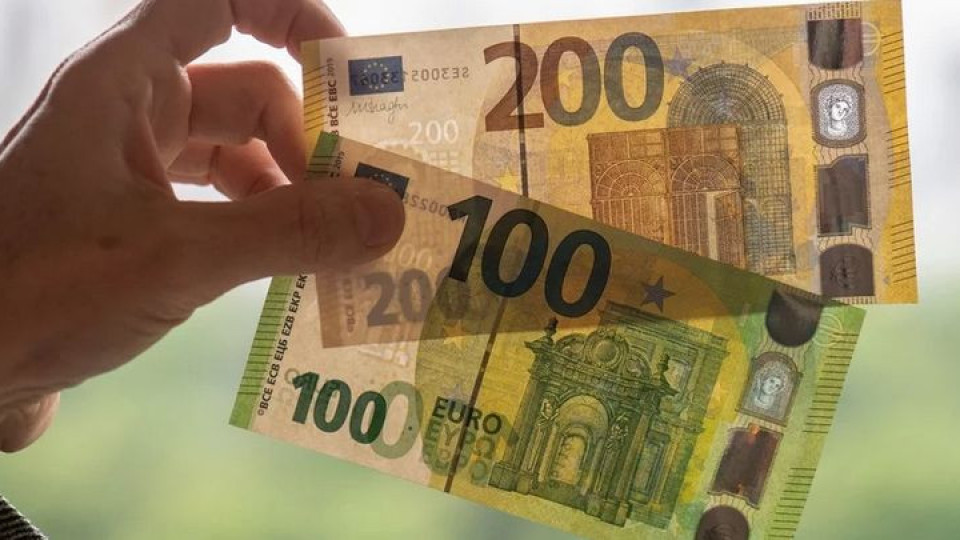 Нови банкноти от 100 и 200 евро в оборот от днес | StandartNews.com