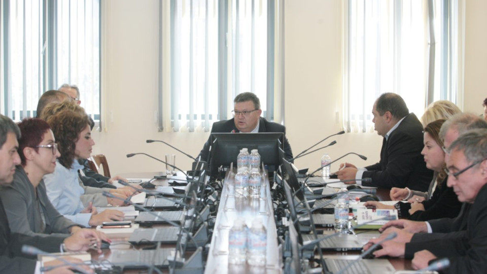 ВСС решава кога ще стане смяната на Цацаров | StandartNews.com