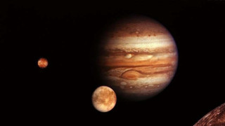 Луните на Юпитер се виждат с просто око днес