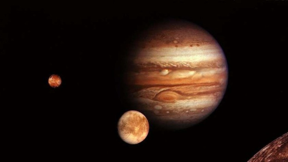 Луните на Юпитер се виждат с просто око днес | StandartNews.com