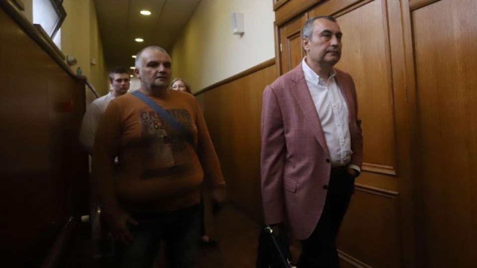 Пускат Харалампиев срещу 100 бона гаранция | StandartNews.com