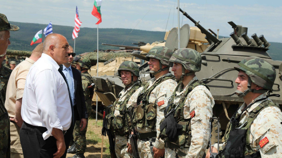 Борисов: С Ф-16 ще пазим и Северна Македония | StandartNews.com