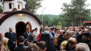 Кметът Камбитов дава курбан за здраве