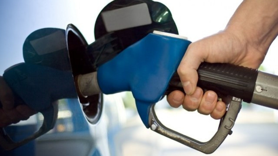 Протестиращи срещу цените на бензина заплашват с блокади | StandartNews.com