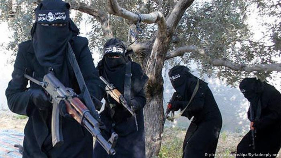 Жените - новата ударна сила на джихадистите | StandartNews.com