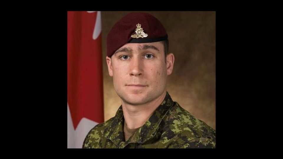 Ето го загиналият у нас парашутист от Канада | StandartNews.com