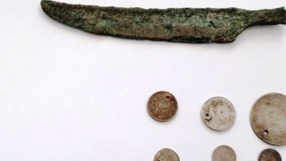 Древно острие и старинни монети откриха край Пазарджик