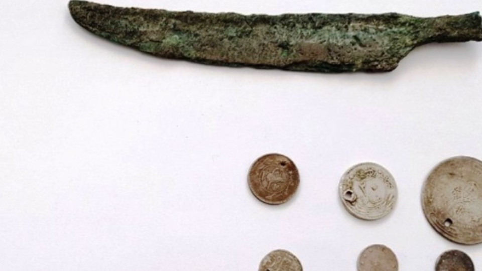 Древно острие и старинни монети откриха край Пазарджик | StandartNews.com