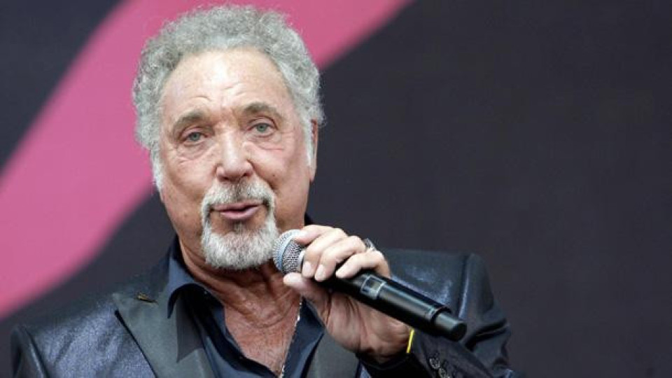 Tom Jones очарова Пловдив | StandartNews.com