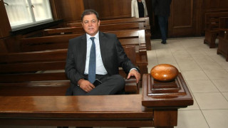Съд оправда бившия военен министър Ненчев