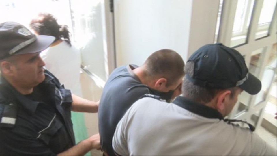 Детеубиецът Дилян Бетев остава в ареста | StandartNews.com
