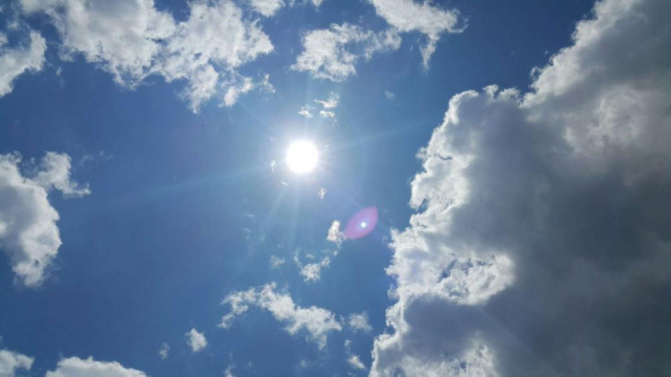 Слънце и облаци се редуват днес | StandartNews.com