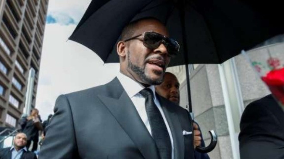 Арестуваха R. Kelly в Чикаго по 13 обвинения | StandartNews.com