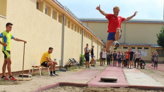 Скачат "Лъвски скок" в памет на Апостола