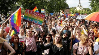 Ултраси нападнаха гей прайд в Полша