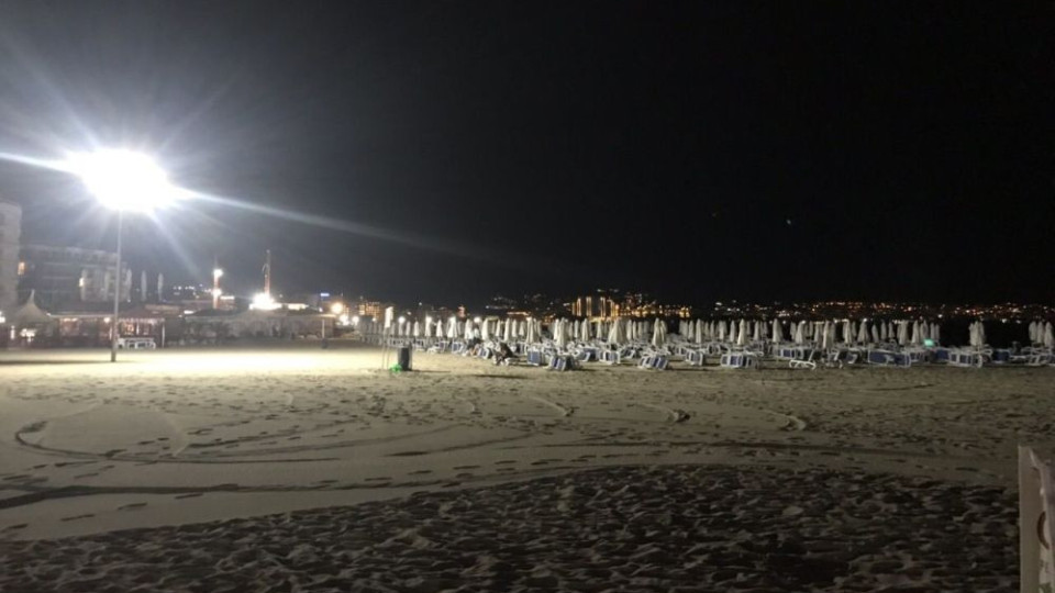 Плажът в Слънчев бряг е осветен през нощта | StandartNews.com