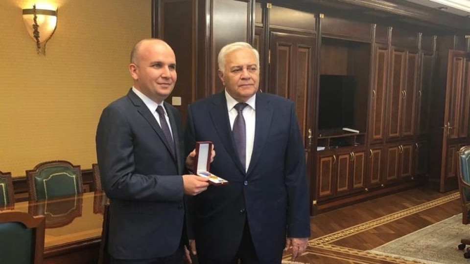 Илхан Кючюк с орден от парламента на Азербайджан | StandartNews.com