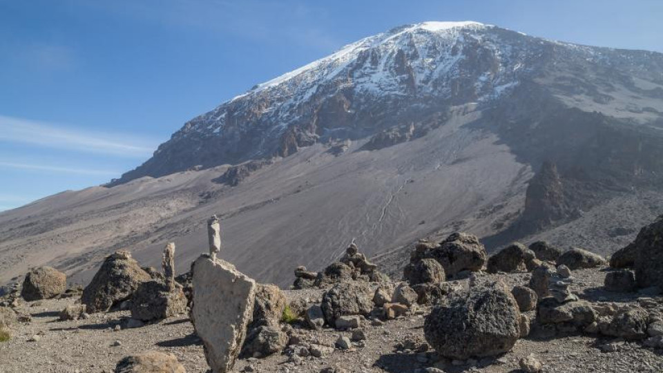 89-годишна изкачи Килиманджаро | StandartNews.com