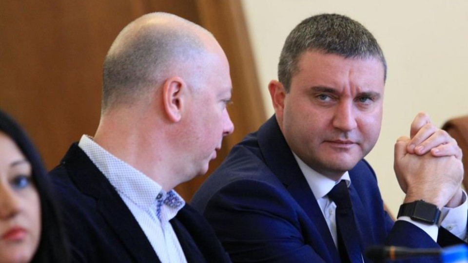 Горанов: Няма причина за оставка на шефката на НАП | StandartNews.com