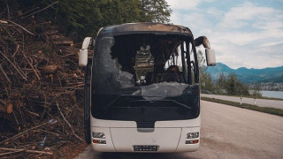 Автобус с молдовски деца се запали по време на движение
