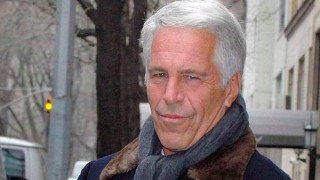 Милиардер педофил се самоуби в килията си /ДОПЪЛНЕНА/