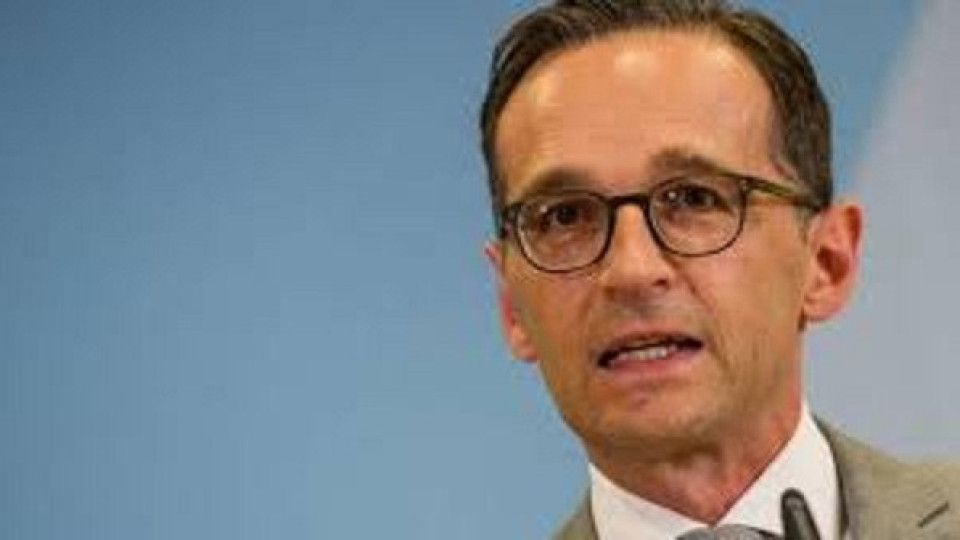 Германският външен министър отново без самолет | StandartNews.com
