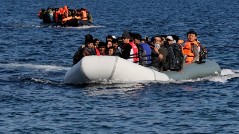 В Турция заловиха 330 нелегални емигранти | StandartNews.com