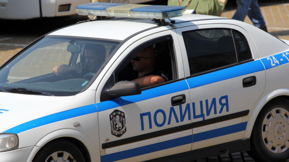 Две коли и микробус пострадаха при село Богорово | StandartNews.com