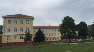 Най-голямото училище в Момчилград с нов облик